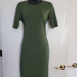 Lularoe | Elegant Julia Sz Small